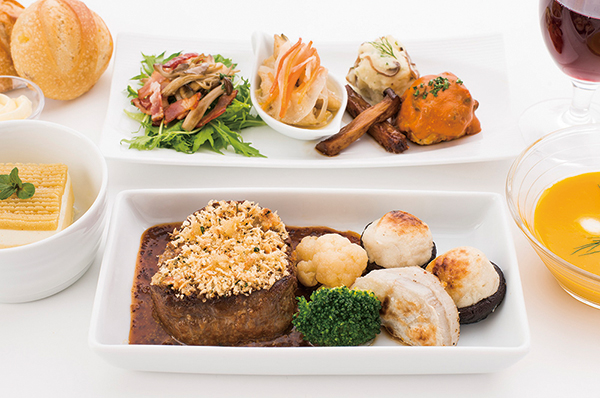 日本航空 JAL ビジネスクラス 食事 クロス 2点セット 白 - メルカリ